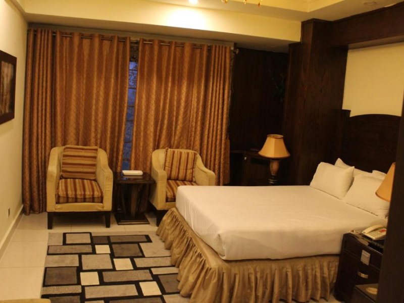 Envoy Hotel Islamabad Deluxe Single Room