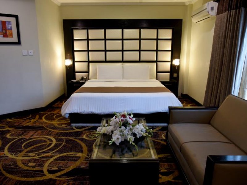 Hotel One Murree Duplex Suit Room