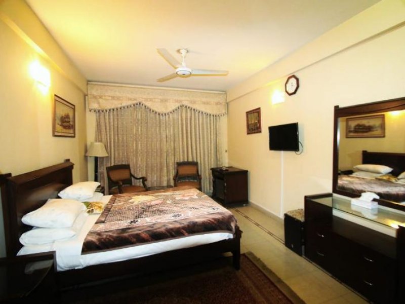 Swat Continental Hotel Deluxe Room Bed For 2 Person